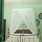 Landhuis To Konatzi Tis Marikas Tzai Tou Yianni *