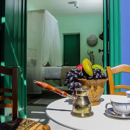 To Konatzi Tis Marikas Tzai Tou Yianni Casa di campagna *