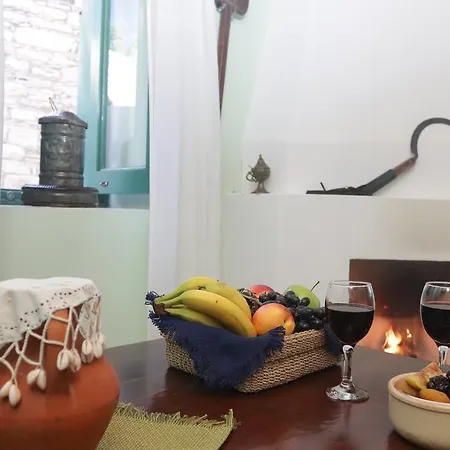 To Konatzi Tis Marikas Tzai Tou Yianni Country house