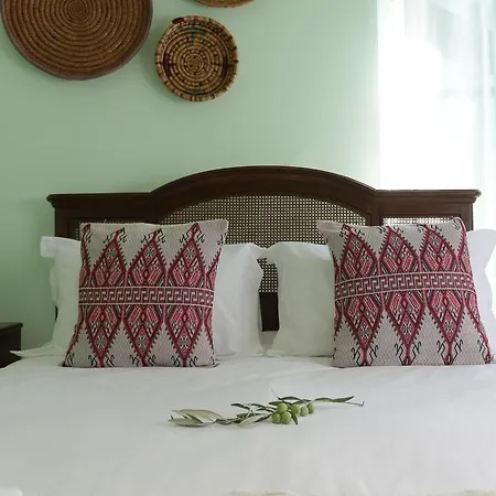 To Konatzi Tis Marikas Tzai Tou Yianni Kato Drys