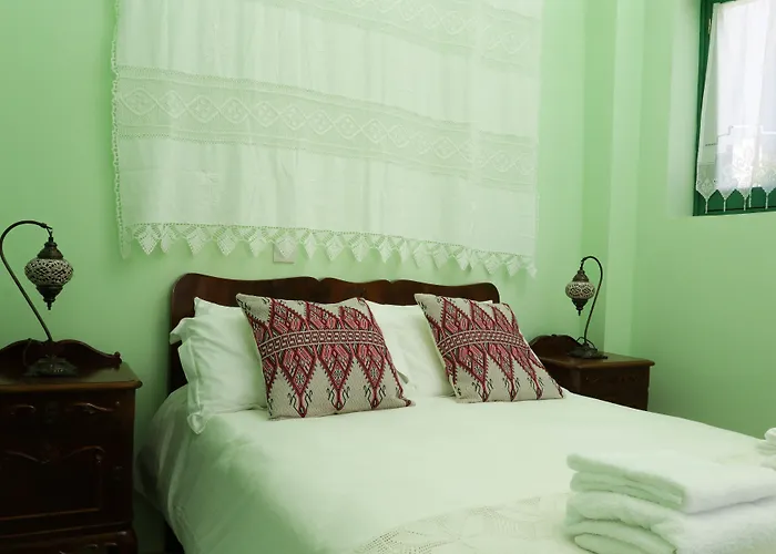 To Konatzi Tis Marikas Tzai Tou Yianni Venkovský dům