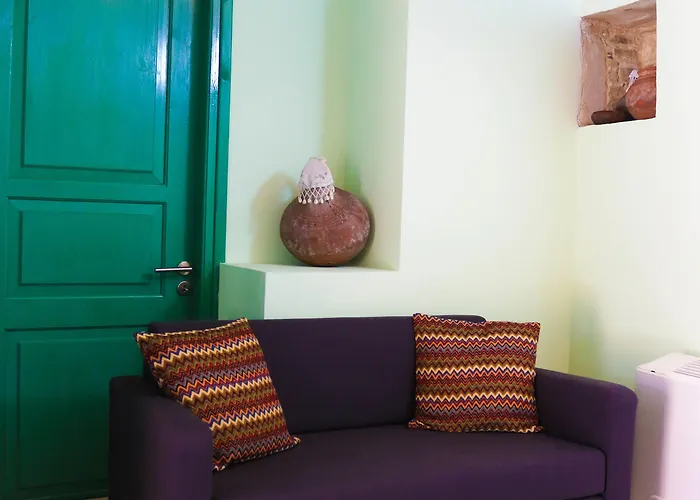 To Konatzi Tis Marikas Tzai Tou Yianni *