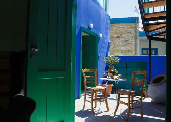 To Konatzi Tis Marikas Tzai Tou Yianni