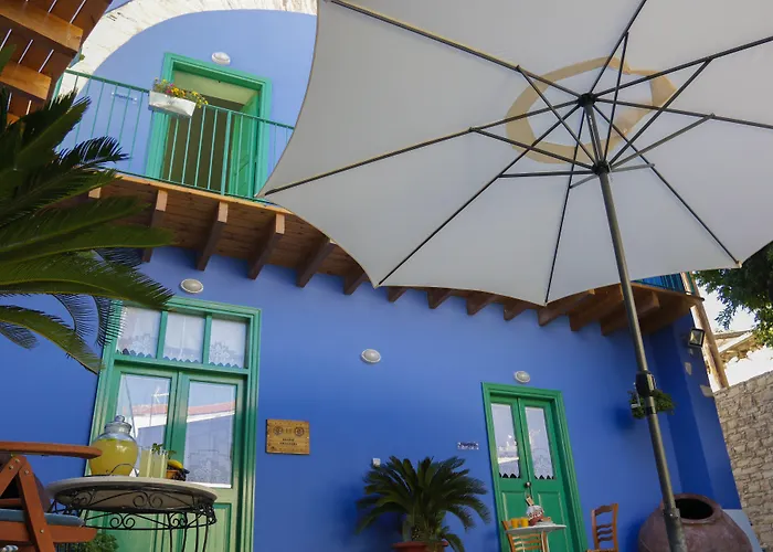 To Konatzi Tis Marikas Tzai Tou Yianni *