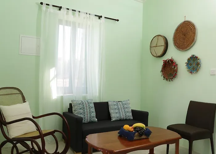 To Konatzi Tis Marikas Tzai Tou Yianni Kato Drys